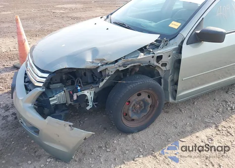 2009 Ford Fusion S from USA, damaged, VIN 3FAHP06ZX9R111081